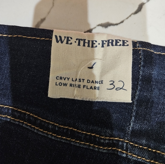 Free People CRVY Last Dance Low-Rise Flare Jeans Size 32 - Picture 4 of 8